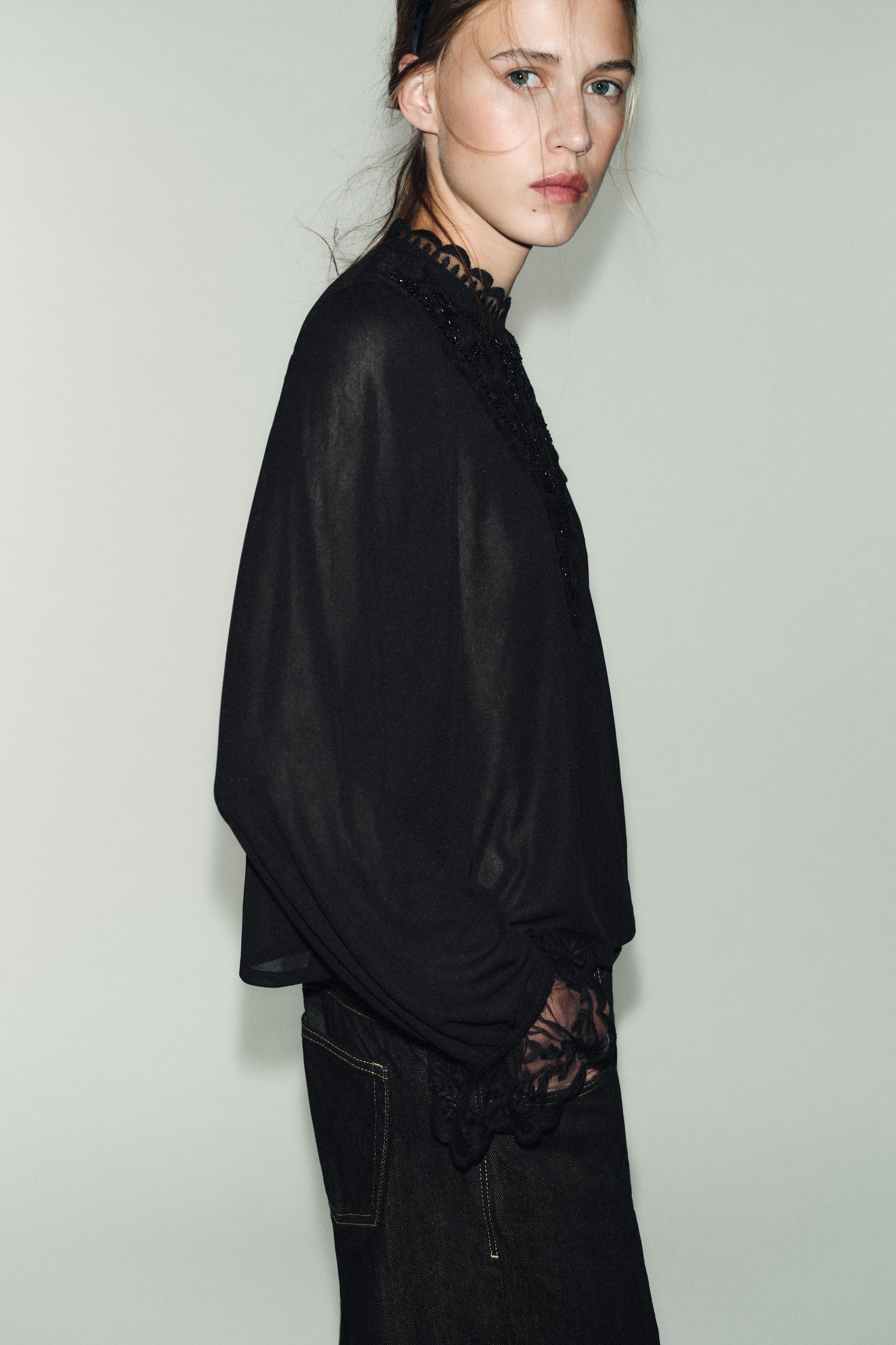 EMBROIDERED LONG SLEEVE TOP